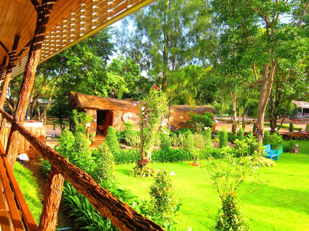 Theerama Cottage Suan Phueng Luaran gambar