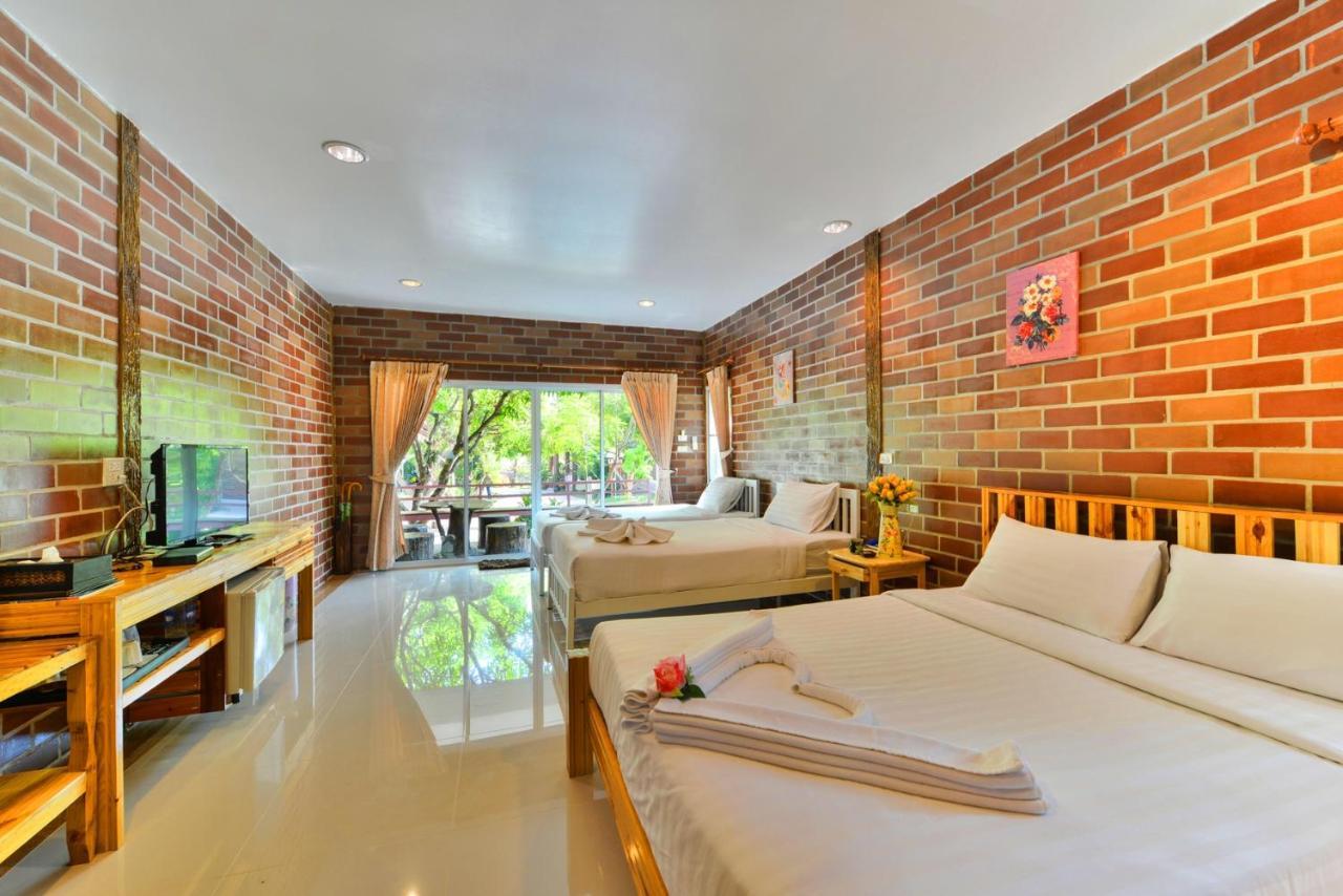 Theerama Cottage Suan Phueng Luaran gambar